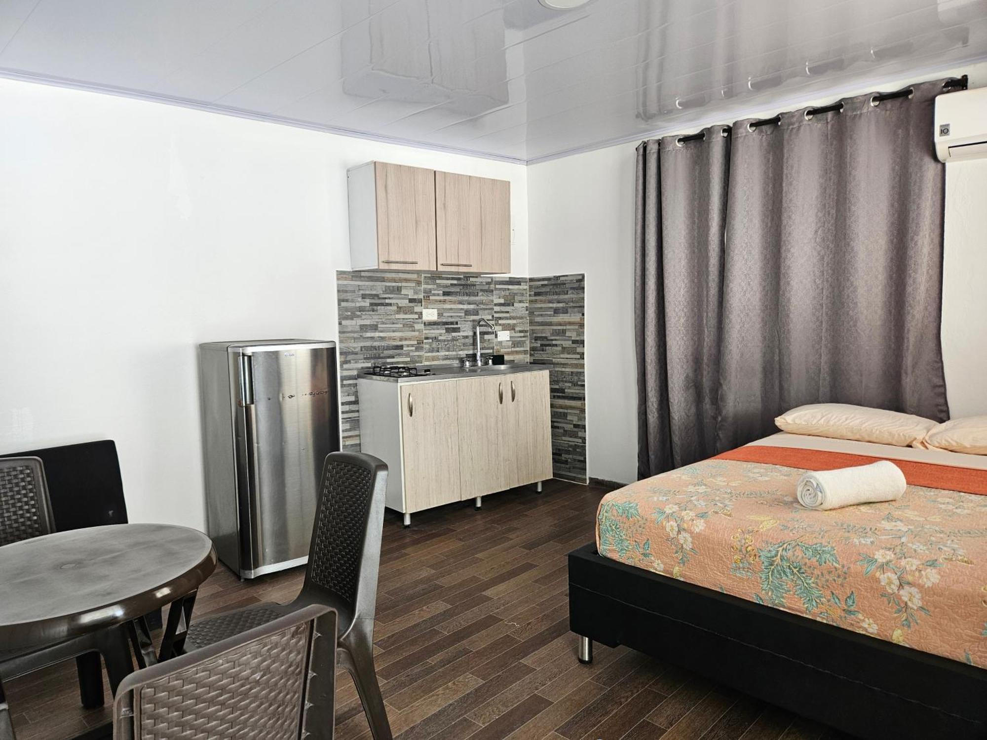 Caribbean Island Hotel Piso 2 San Andrés Εξωτερικό φωτογραφία